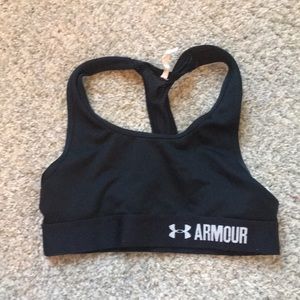 Kids black sports bra